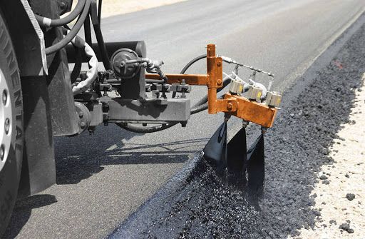 گروه صنعتی ایران قیر پاش با هدف و گسترش روز افزون سیستم مکانیزه قیرپاش و با سابقه درخشان 18 ساله در ایران، افتخار دارد تا با استفاده از تکنولوژی پیشرفته، تجربه بالا و دانش مهندسی کار آمد، اقدام به تولید ماشین آلات قیر پاش اعم از قیرپاش نیسای, قیرپاش پشت کامیونی, ماشین آلات راهسازی, انواع بتونیر و... بصورت مکانیزه و مدرن، با ایمنی بالا نموده است. این گروه در جهت ارتقاء کیفیت محصولات و نحوه استفاده بهینه مطلوب از تولیدات این گروه، برای اولین باراقدام به راه اندازی سیستم پشتیبانی و مدیریتی، با مدیران و متخصصان این امر بصورت رایگان  در اختیار شما کاربران و مشتریان محترم قرار داده است. شما با مراجعه به سایت ایران قیر پاش ، این امکان را دارید که برای دریافت راهنمایی درمورد محصولات ، اطلاعات کامل دریافت و مشکلات خود را برطرف سازید.